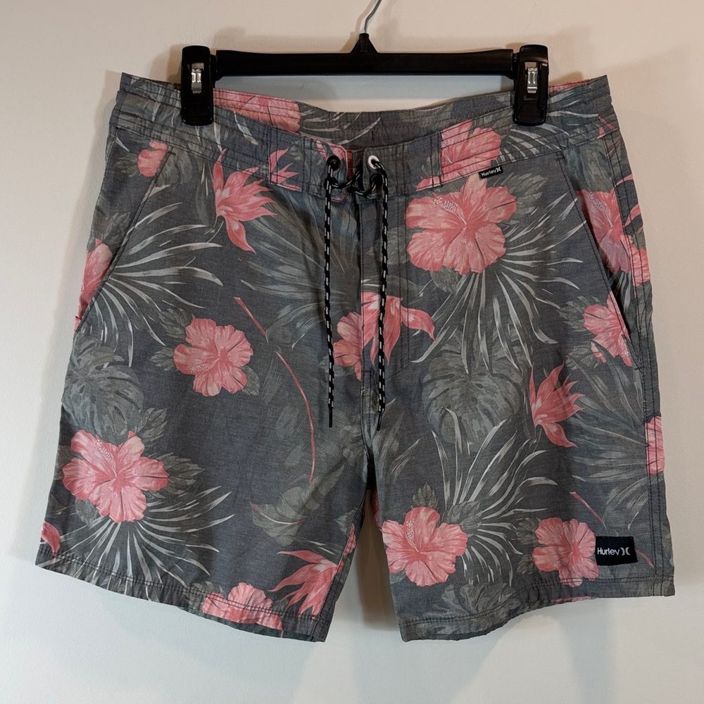 Hurley Men’s Gray Swim Board Shorts with Pink Floral Print
